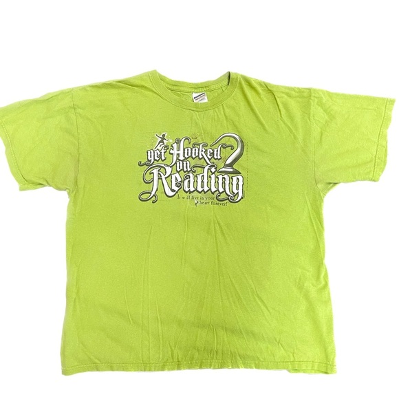 Vintage Hooked On Reading Peter Pan Hook T-Shirt Size XL - Picture 1 of 4